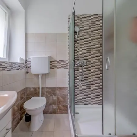 Buenas Noches Apartman *